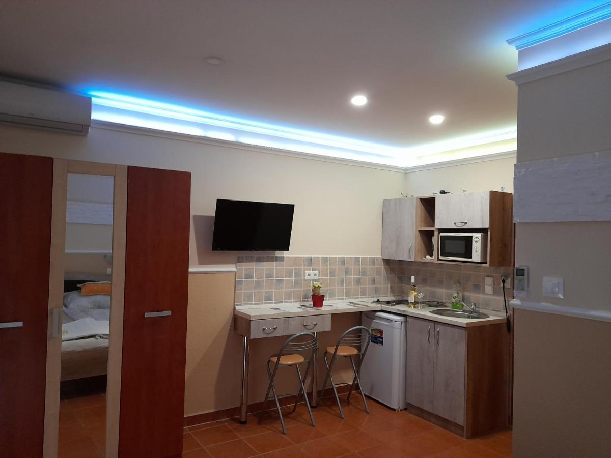 Andrea Apartman Hajdúszoboszló Exterior foto